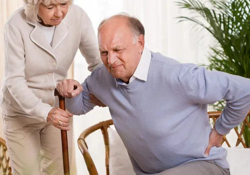 Chiropractic Coon Rapids MN elderly man back pain